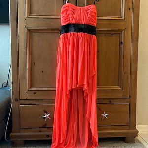Strappless Coral dress